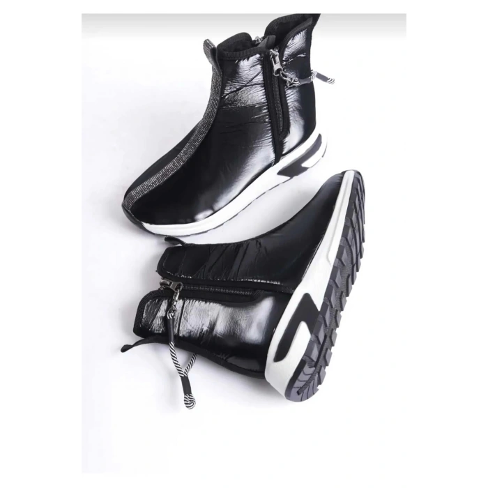 Su Geçirmez Paraşüt Kumaş Taşlı Siyah Spor Bot