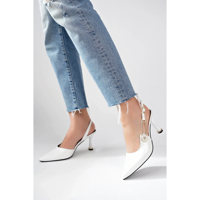 Kadın Topuklu Ayakkabı Topuklu Ayakkabı Beyaz Rugan Topuklu Ayakkabı Yandan Şık Tokalı Sivri Burun