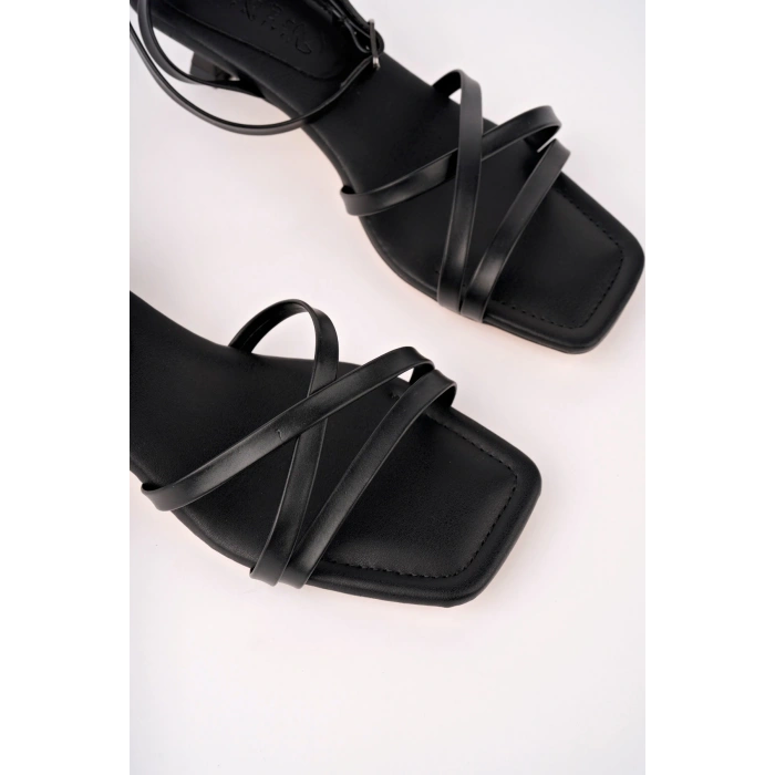 Kadın Sandalet İpli Günlük Siyah Topuklu Sandalet Topuklu Ayakkabı Bantlı Sandalet