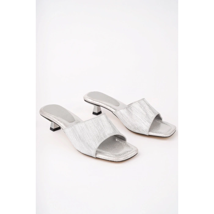 Kadın Terlik Gümüş Parlak Topuklu Terlik Kadın Sandalet Şık Topuklu Sandalet