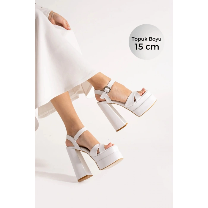 Kadın Beyaz Deri Yüksek Kalın Topuklu Çift Kat Platformlu Bilekten Tokalı Gelin & Abiye Ayakkabı