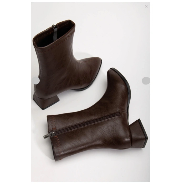 Kadın Kahverengi Orta Boy Bot | Günlük Kısa Topuklu Ortadan Dikişli Bot | Sivri Burun Bot | Boots