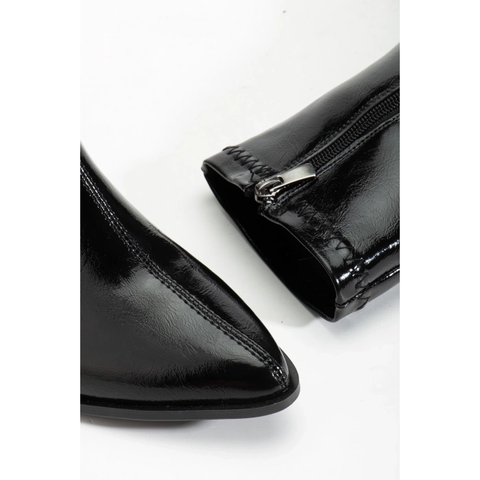 Kadın Siyah Kısa Topuklu Bot Kırışık Rugan Fermuarlı Günlük Bot Ortadan Dikişli Bot Boots