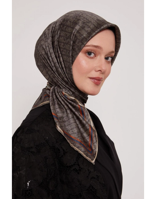 Levidor Kristal Eşarp D72