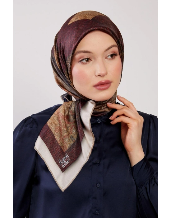 Levidor Kristal Eşarp D5 Siyah Gülkurusu