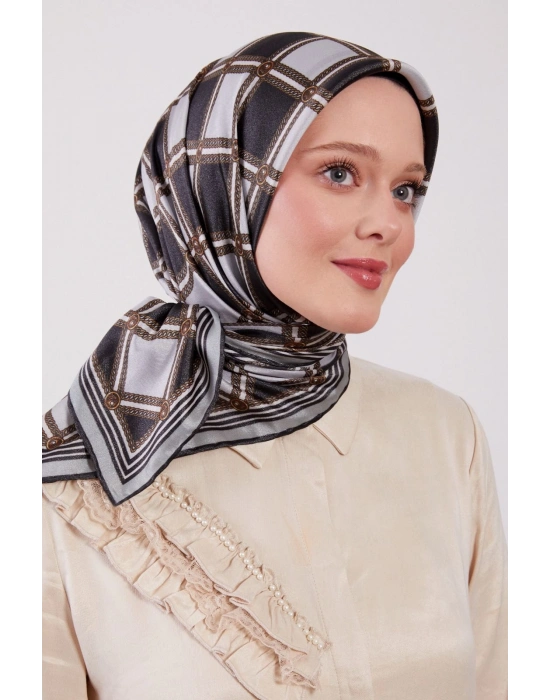 Levidor Kristal Eşarp Baklava Desen Siyah Gri