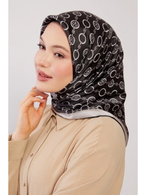 Levidor Kristal Eşarp Zincir Desen Siyah