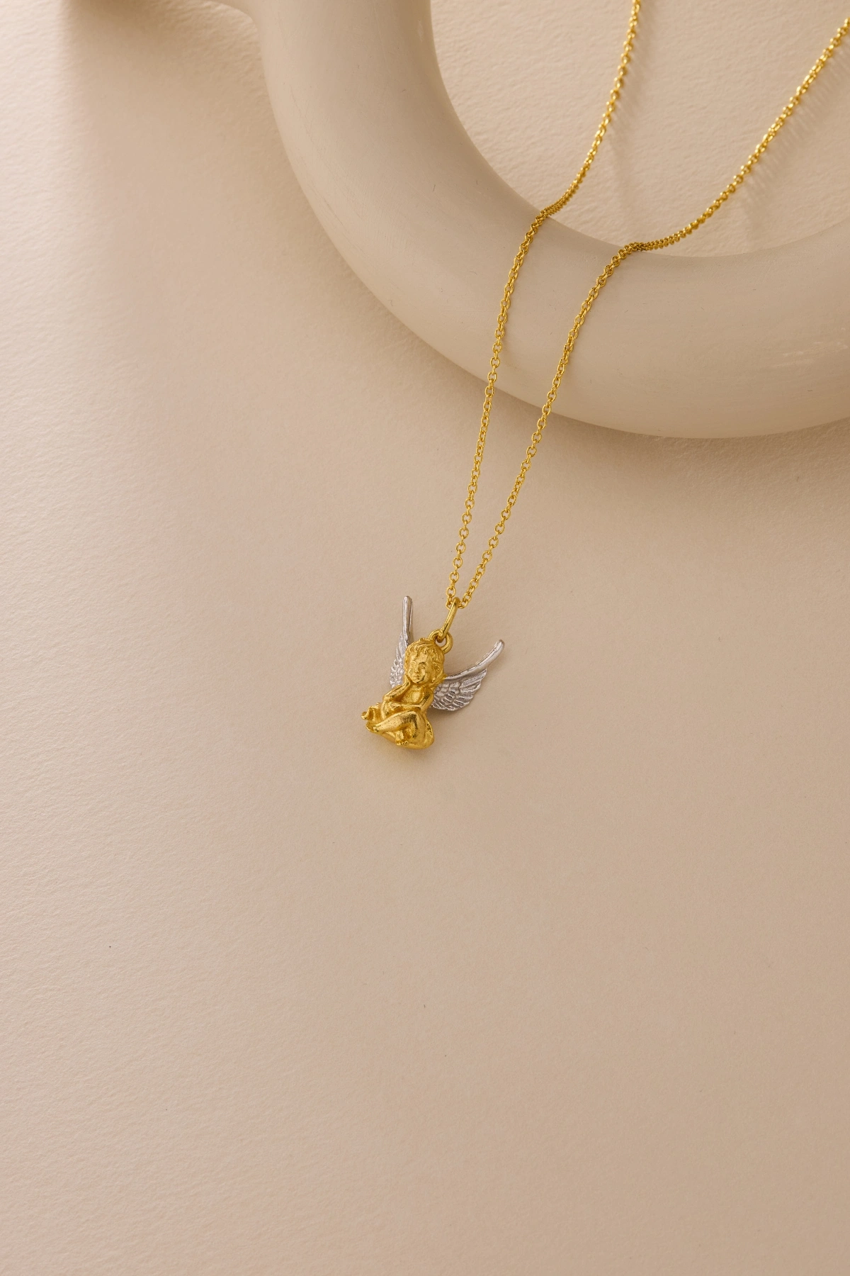 925 Ayar Gümüş Cherub Kolye