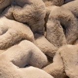 Apex Palma Vizon Peluş Post Şekilli Halı