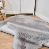 Apex Reiki Gri Peluş Post Şekilli Halı