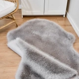 Apex Reiki Gri Peluş Post Şekilli Halı