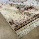 Hoom Rugs Tebriz KR03 150 Tarak Makina Halısı