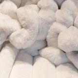 Apex Halı Linio 8051 Beyaz Peluş Kaymaz Taban Dekoratif Halı