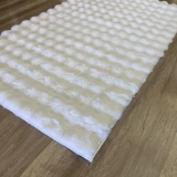 Hoom Rugs Bubble Tavşan Post Beyaz