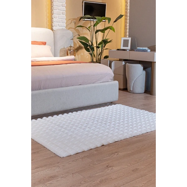 Apex Halı Diamante 7001 Beyaz Peluş Kaymaz Taban Dekoratif Halı