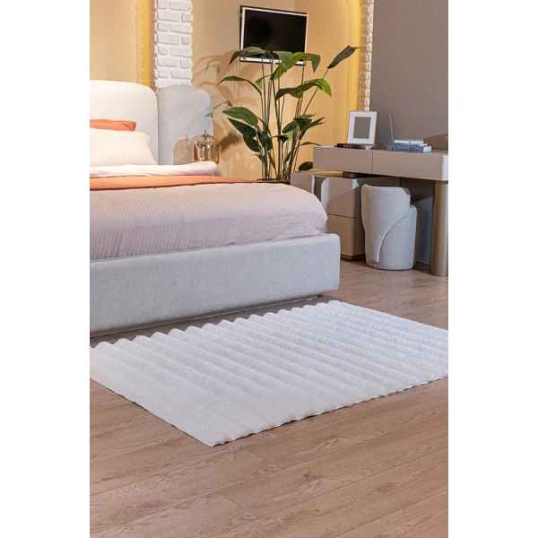 Apex Halı Linio 8052 Krem Peluş Kaymaz Taban Dekoratif Halı