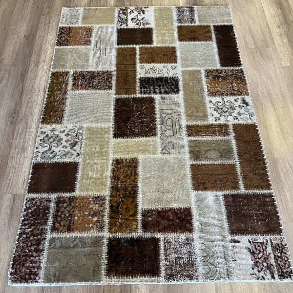 Hoom Rugs Patchwork Kahve Kutulu El Dokuma Kilim