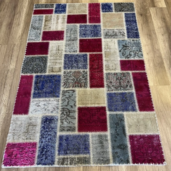 Hoom Rugs Patchwork Mürdüm Mavi Krem El Dokuma Kilim