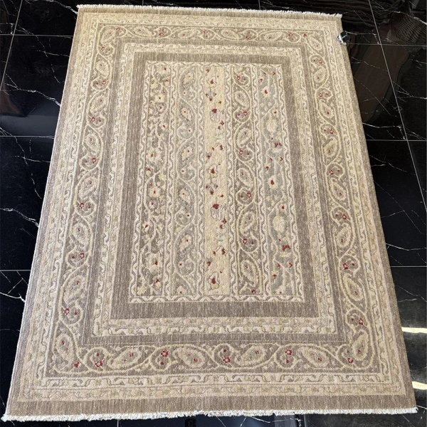 Hoom Rugs Wool Uşak Desenli Salon Halısı