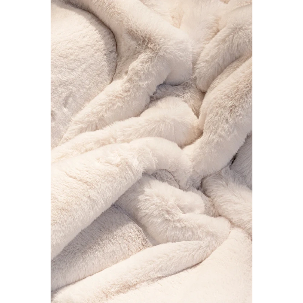 Apex Palma Krem Peluş Post Şekilli Halı