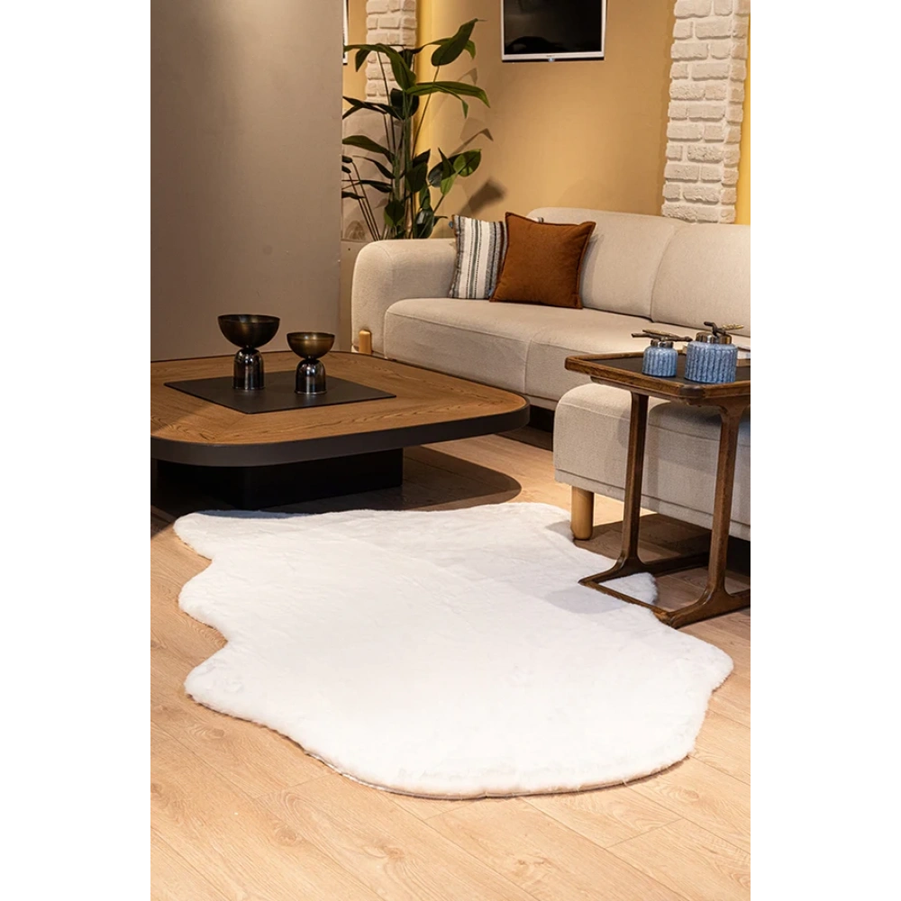 Apex Palma Krem Peluş Post Şekilli Halı