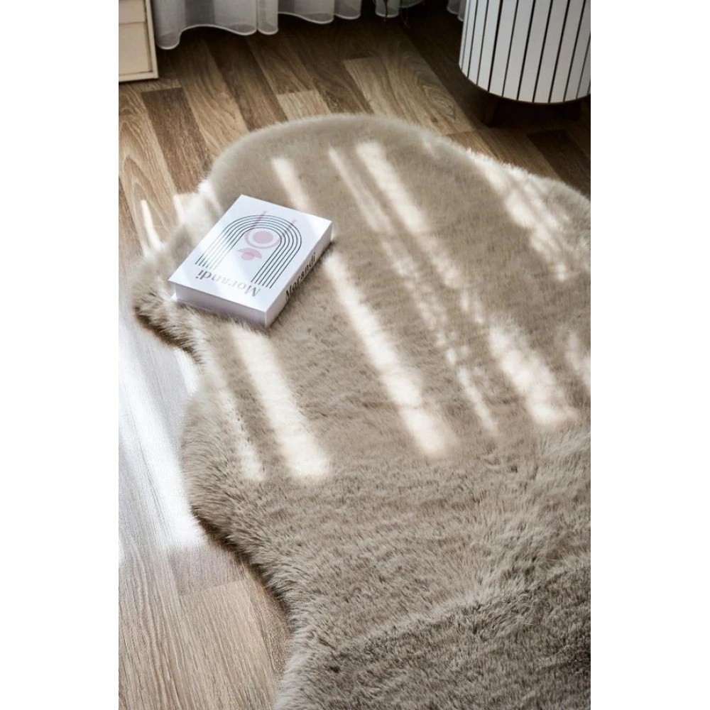 Apex Reiki Vizon Peluş Post Şekilli Halı