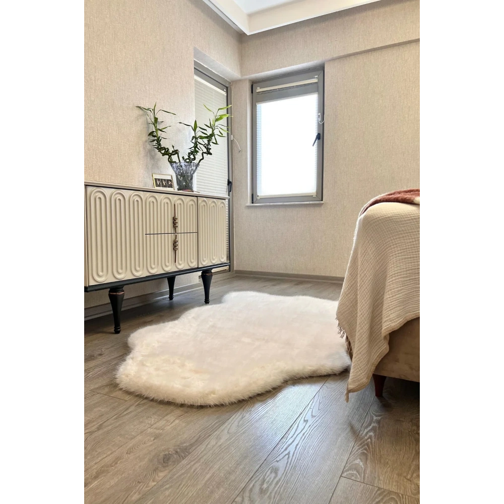 Apex Reiki Krem Peluş Post Şekilli Halı