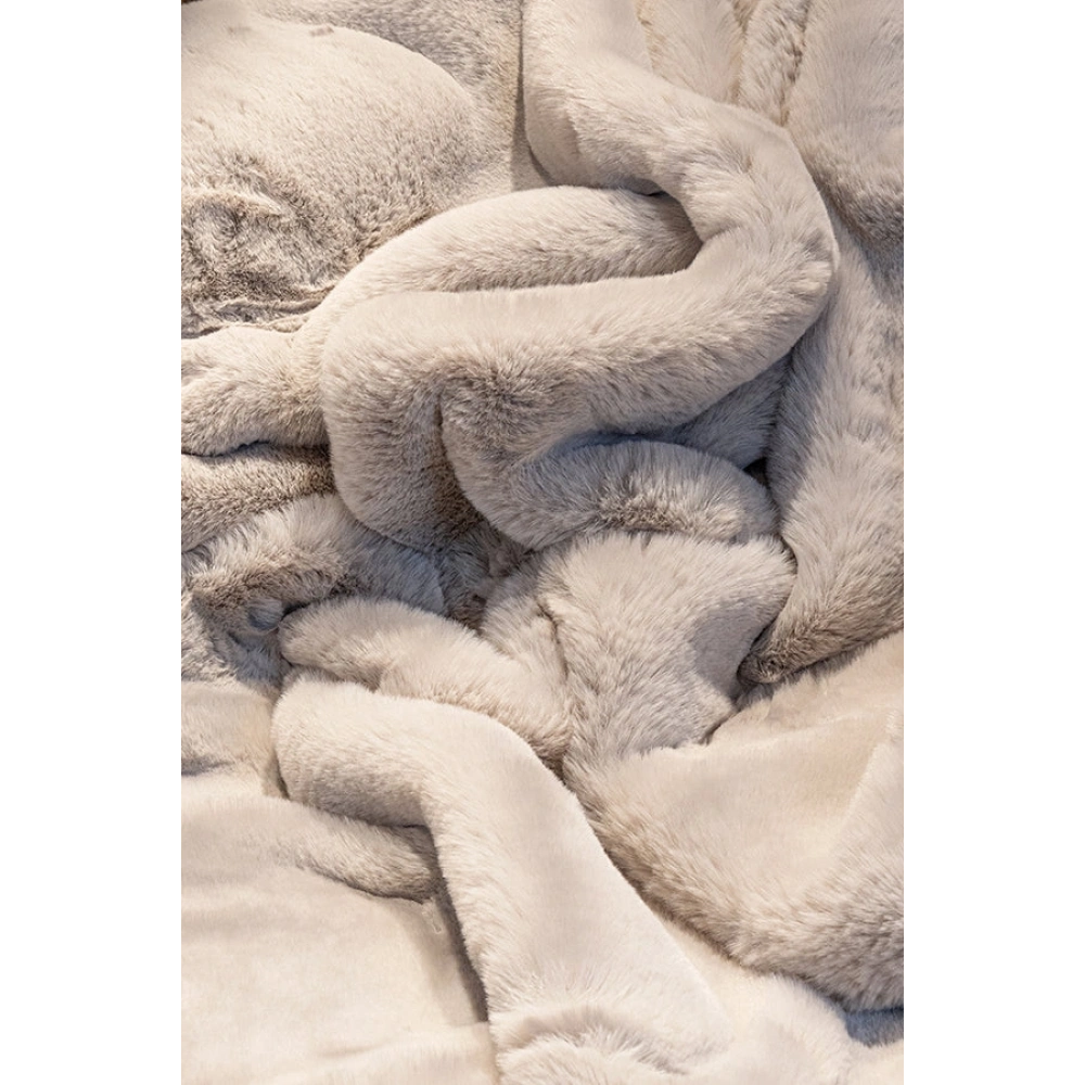 Apex Polo 8702 Gri Peluş Düz Şekilli Halı