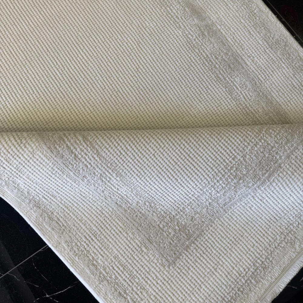 Luxess Lisbon 2001 Krem Akrilik Modern Makine Halısı