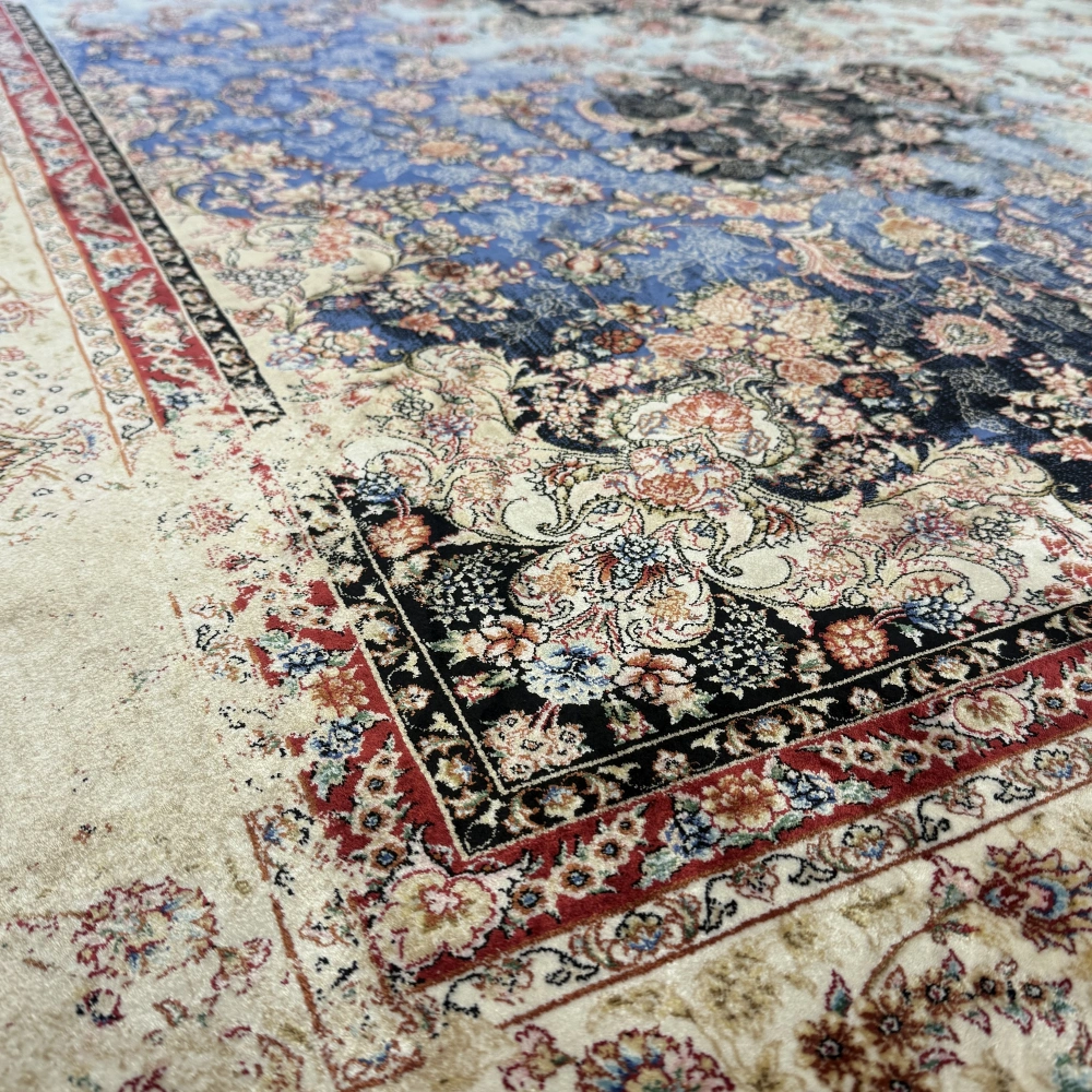 Hoom Rugs Tebriz KR03 150 Tarak Makina Halısı