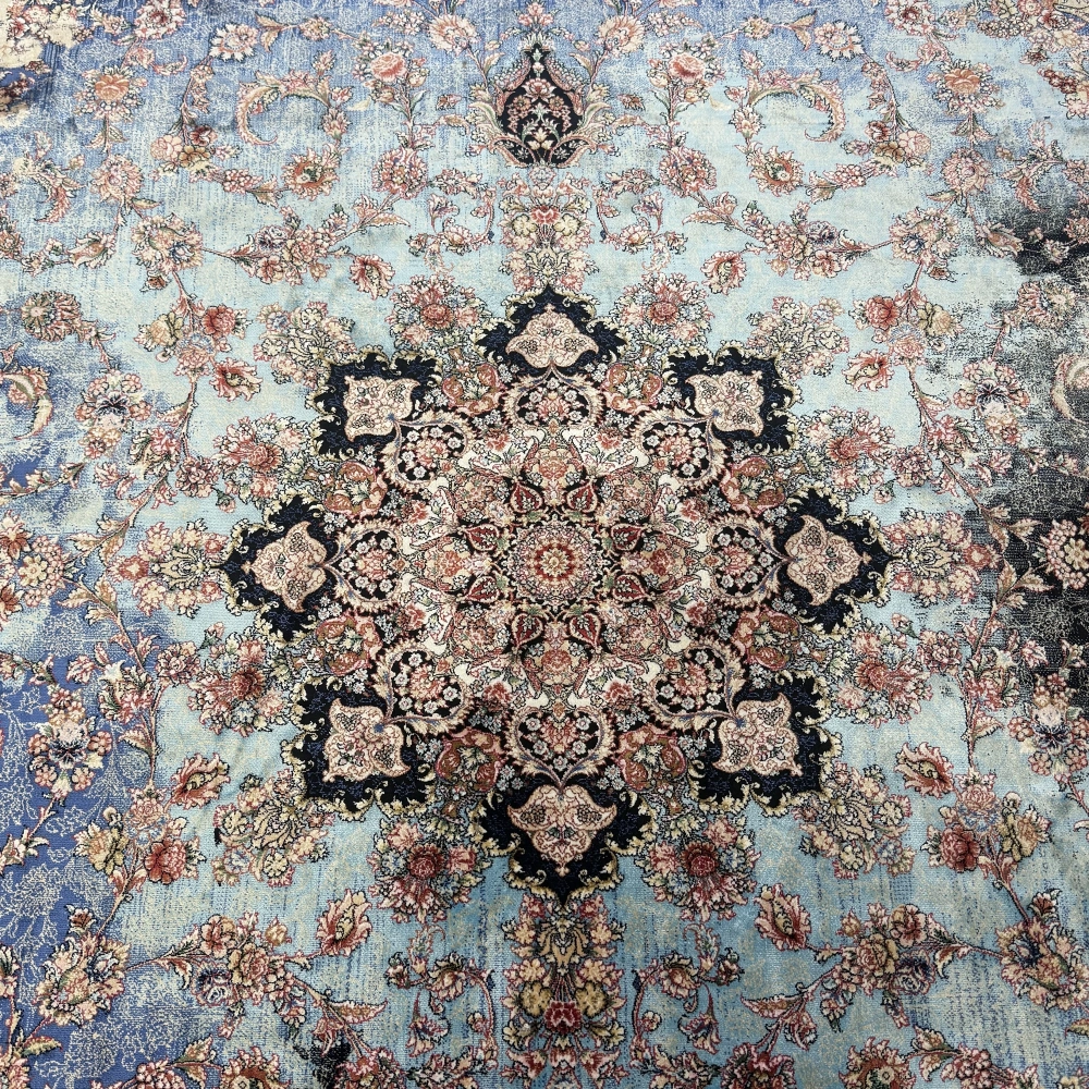 Hoom Rugs Tebriz KR03 150 Tarak Makina Halısı