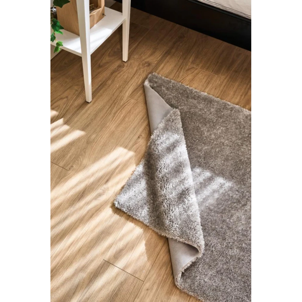 Apex Vega Gri Peluş Dokulu Kaydırmaz Dekoratif Halı