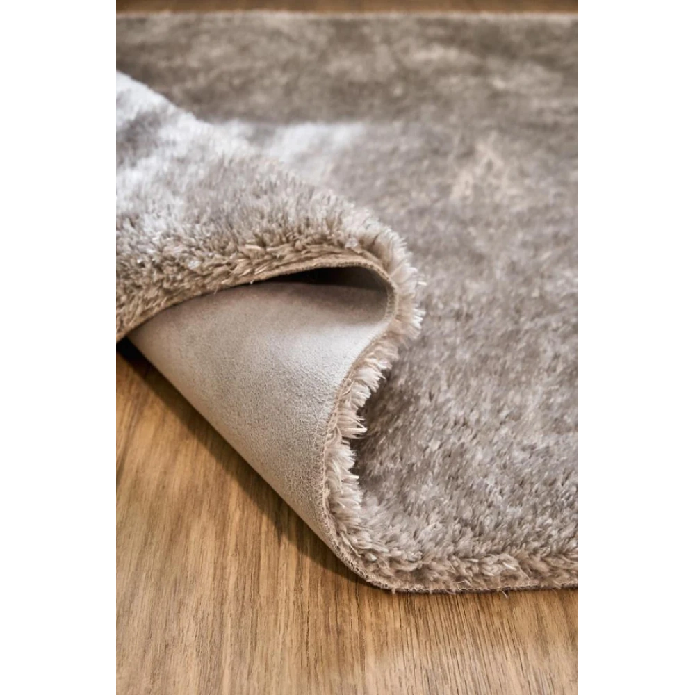 Apex Vega Gri Peluş Dokulu Kaydırmaz Dekoratif Halı