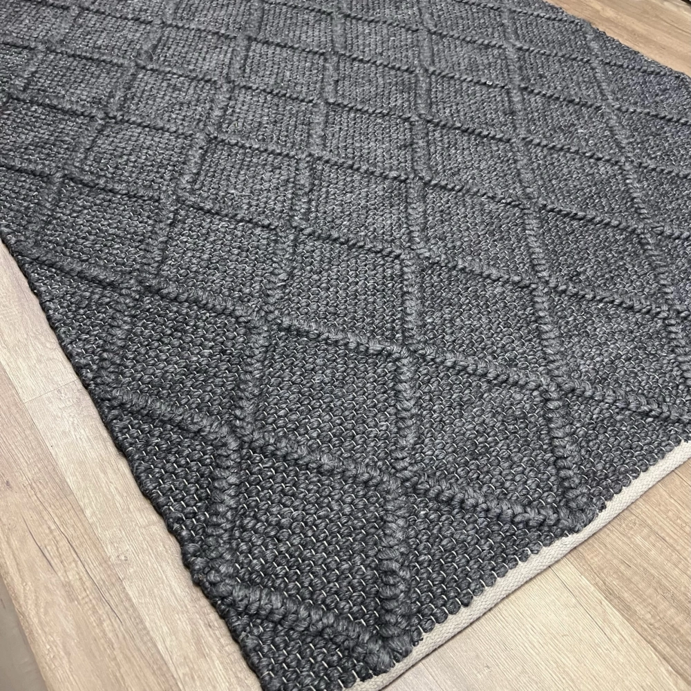 Eko Halı Jade Diamond Antrasit XW Naturel Kazak Örgü Desenli El Dokuma Örgü Halı