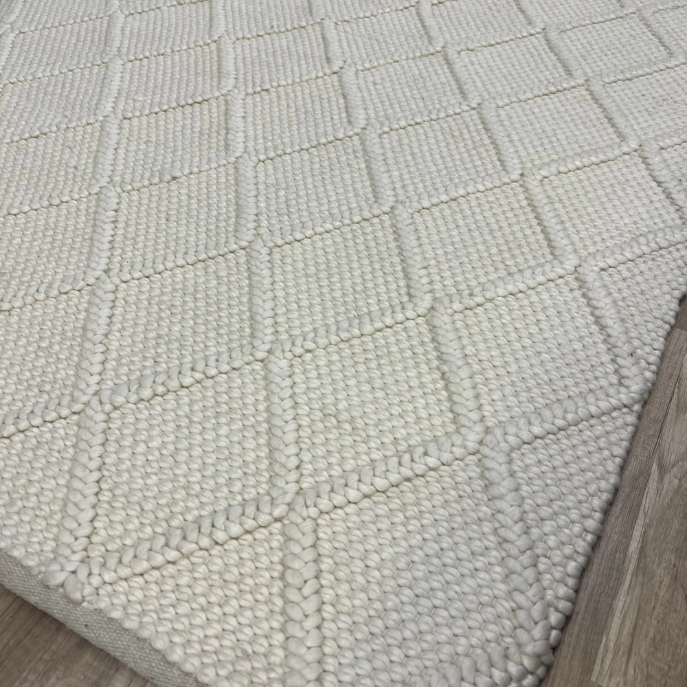 Eko Halı Jade Diamond Cream XW Naturel Kazak Örgü Desenli El Dokuma Örgü Halı