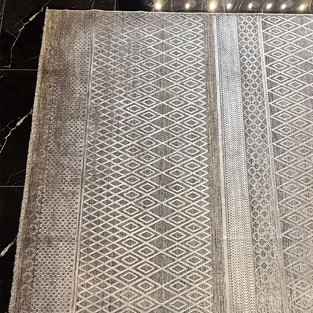 Hoom Rugs Exclusive Aura 8499 Silver Blue Özel Salon Halısı