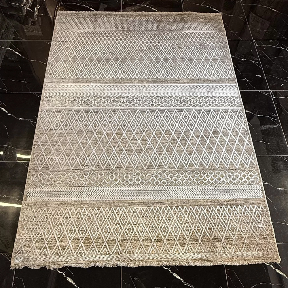 Hoom Rugs Exclusive Aura 8499 Silver Blue Özel Salon Halısı