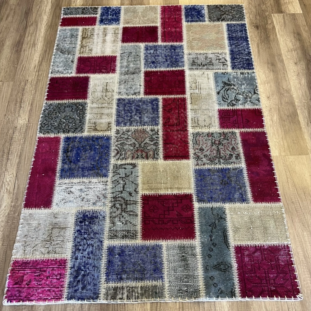 Hoom Rugs Patchwork Mürdüm Mavi Krem El Dokuma Kilim