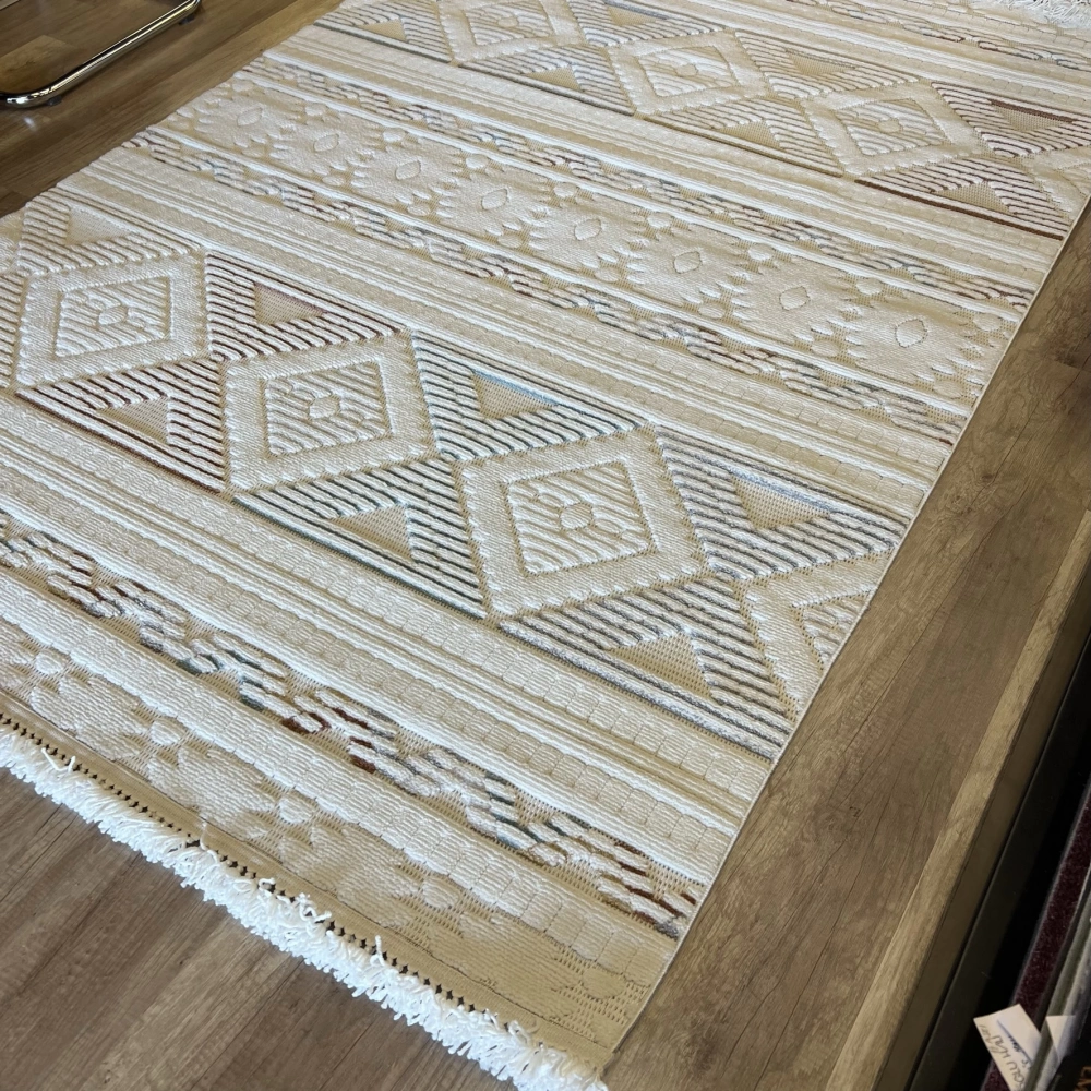 Hoom Rugs Ruby 1551 Multi Beyaz İskandinav Halı