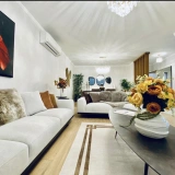 Hoom Rugs York 201 Gold Çerçeveli Modern Salon Halısı