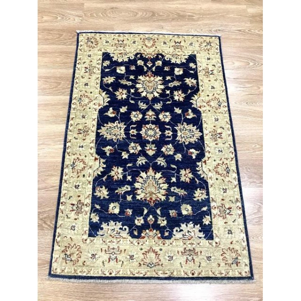 El Dokuma Uşak Halısı Lacivert 100x154 1,54 M2