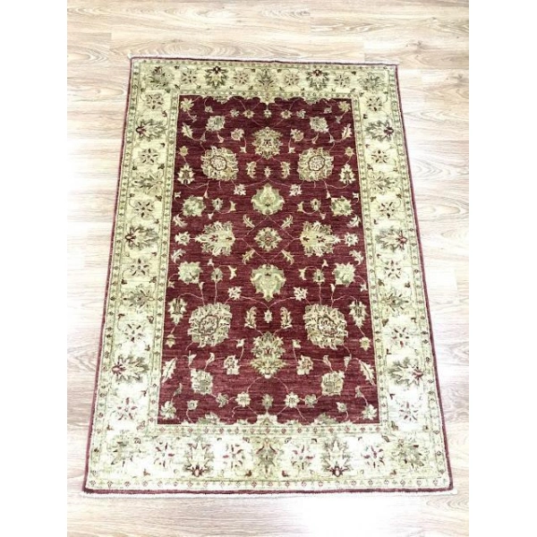 El Dokuma Uşak Halısı 125x183 2,29 M2