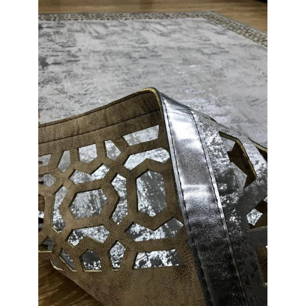 Hoom Rugs Deri Halı 02 Grey Silver Dekoratif Deri Halı
