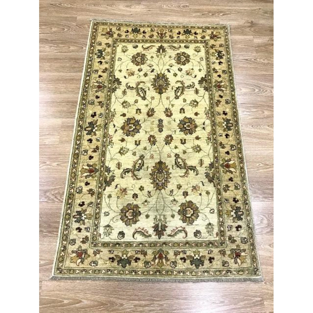 El Dokuma Uşak Halısı Krem 115x194 2,29 M2