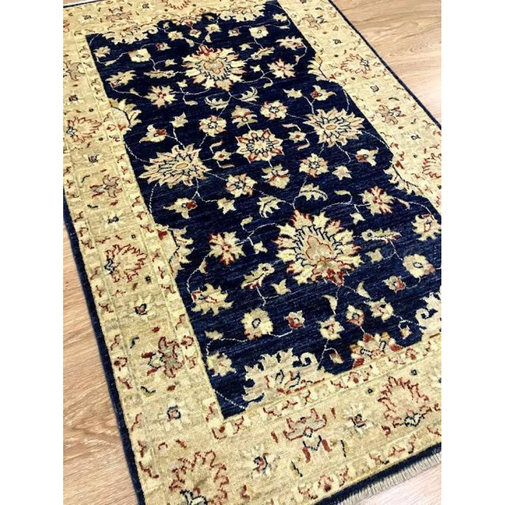 El Dokuma Uşak Halısı Lacivert 100x154 1,54 M2