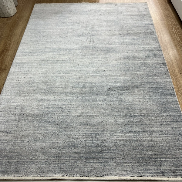 Elexus Halı Ruby 2482 Koyu Gri Mavi Düz Kırçıllı Salon Halısı