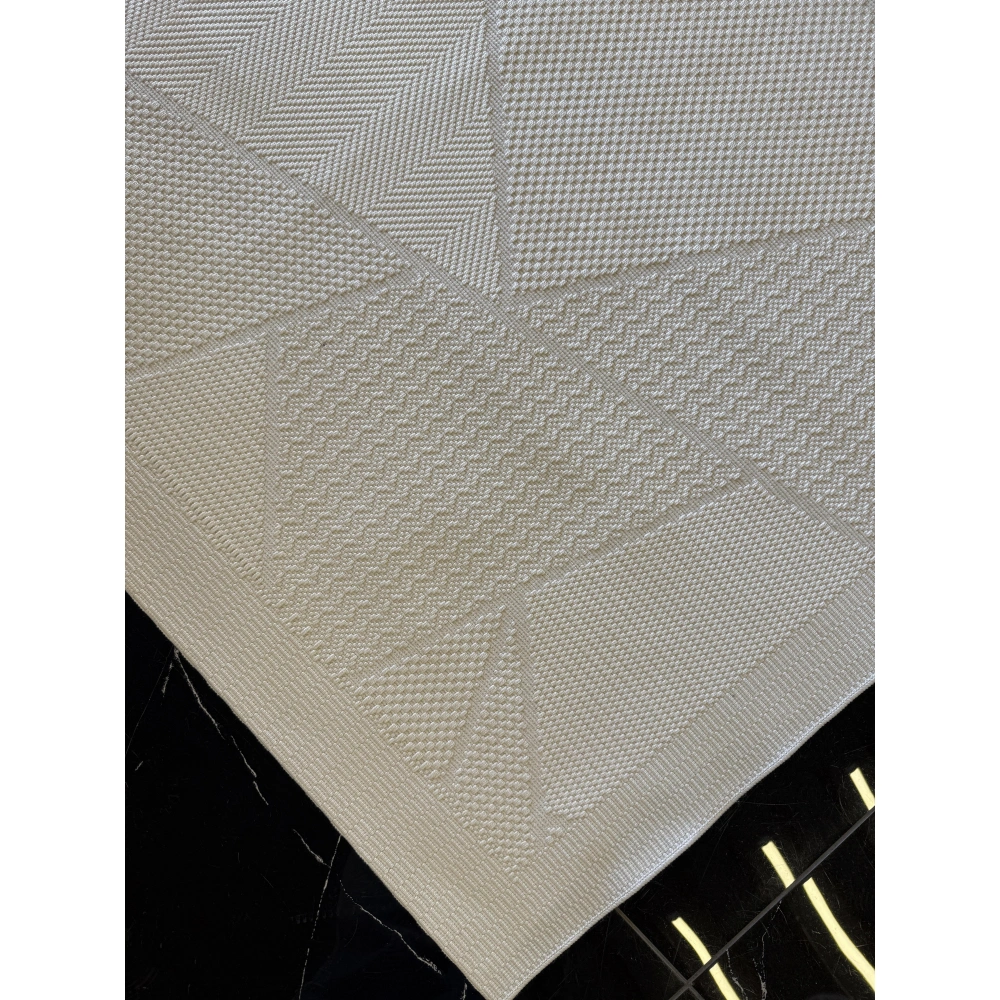 Eko Mono MNO LUX 01 White Hav Toz Vermez Kaymaz Tabanlı Şık Kilim