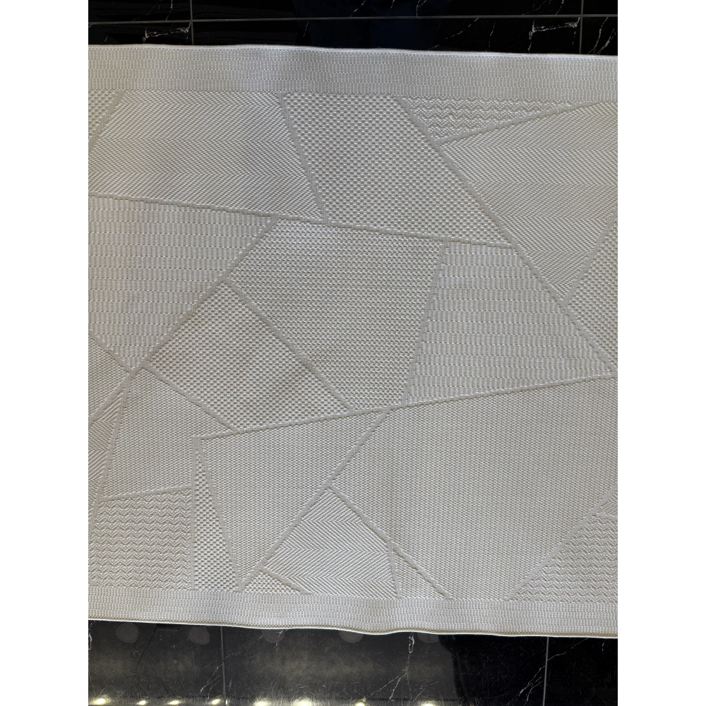 Eko Mono MNO LUX 01 White Hav Toz Vermez Kaymaz Tabanlı Şık Kilim