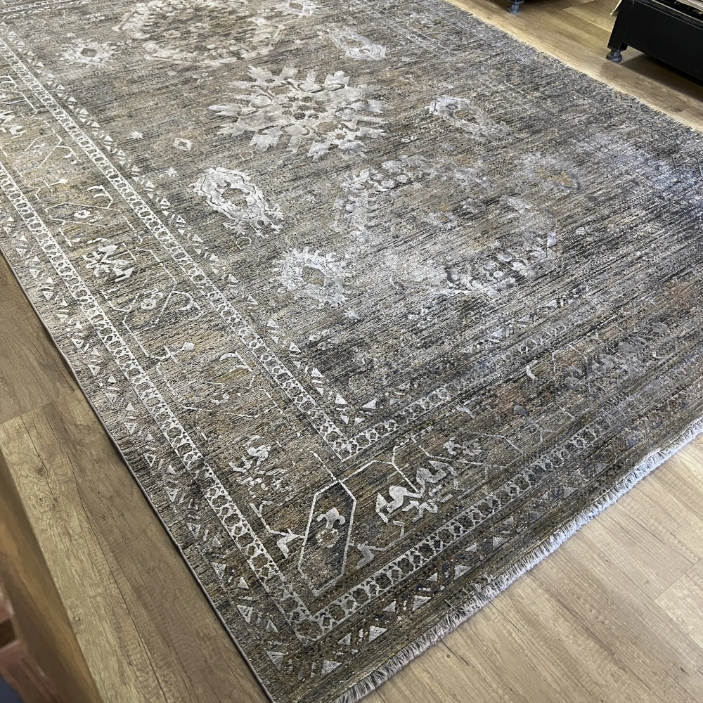 Hoom Rugs Exclusive Aura 8566 Silver Özel Salon Halısı