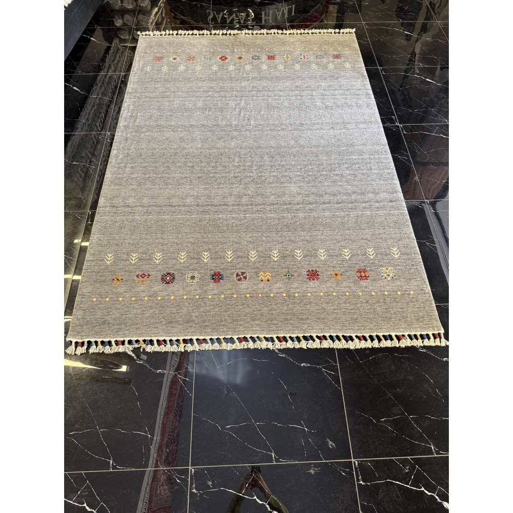 Hoom Rugs Wool Funky 804 Gri Klasik Salon Halısı